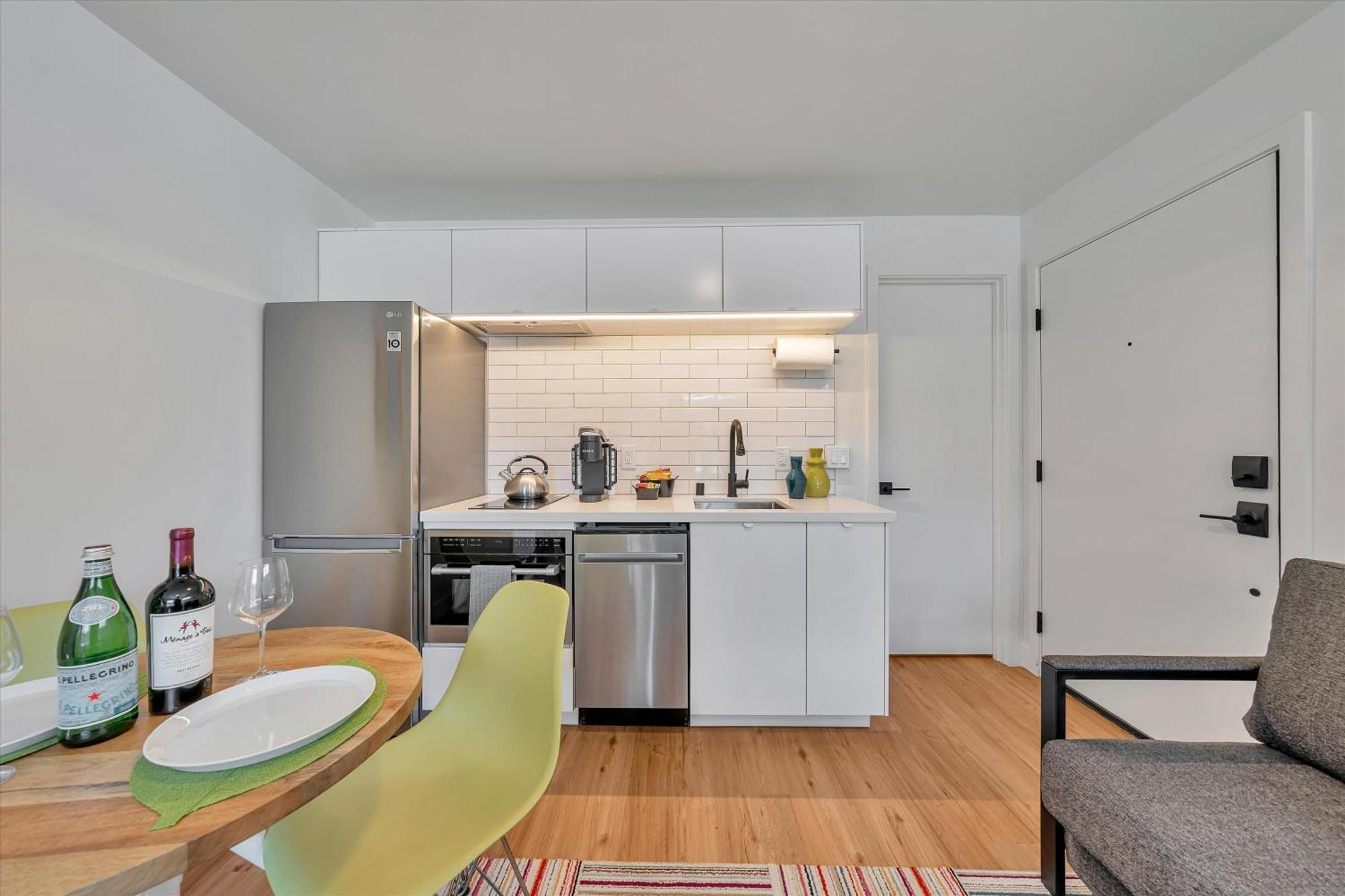 Silicon Valley Stay Apartments San Carlos Exterior photo
